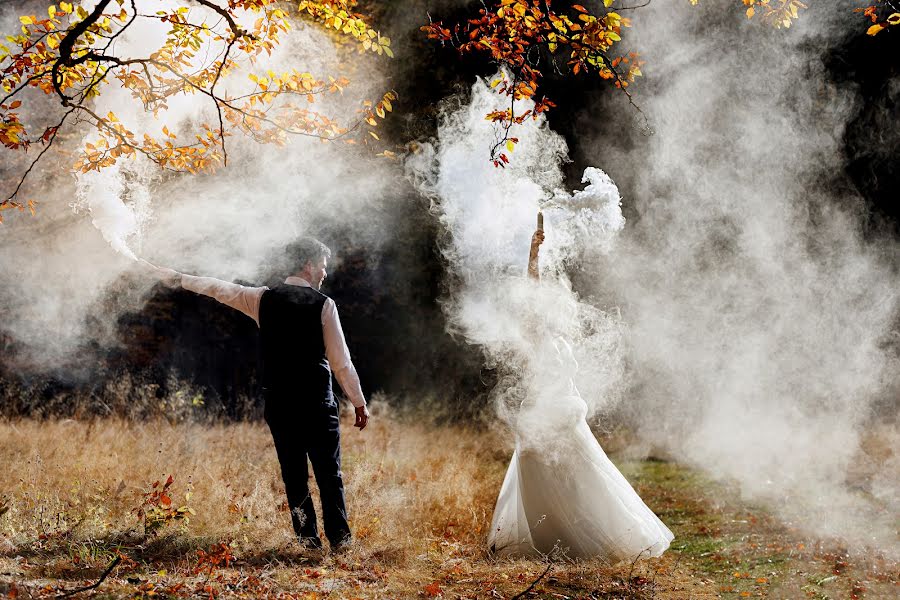 Wedding photographer Marius Stoica (mariusstoica). Photo of 15 November 2023