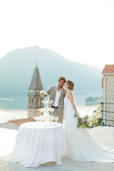 Fotógrafo de casamento Aleksandra Voznyuk (kalibri). Foto de 8 de fevereiro 2023