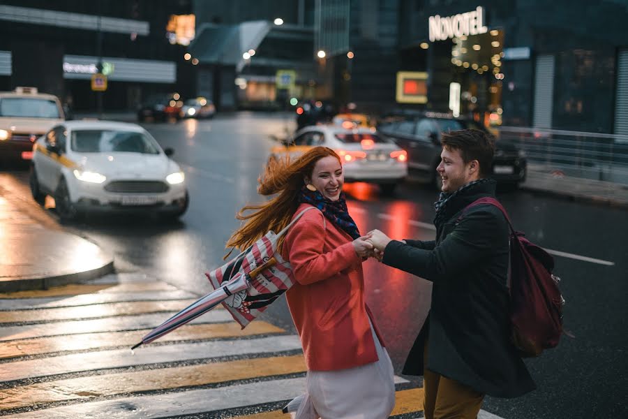 Wedding photographer Alya Malinovarenevaya (alyaalloha). Photo of 27 December 2019