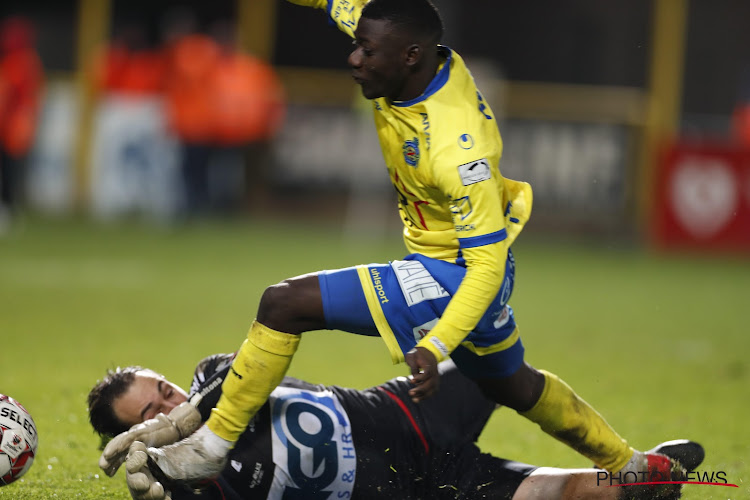 Bailly? Iemand anders? Kortrijk hakt keepersknoop door na blessure Bruzzese