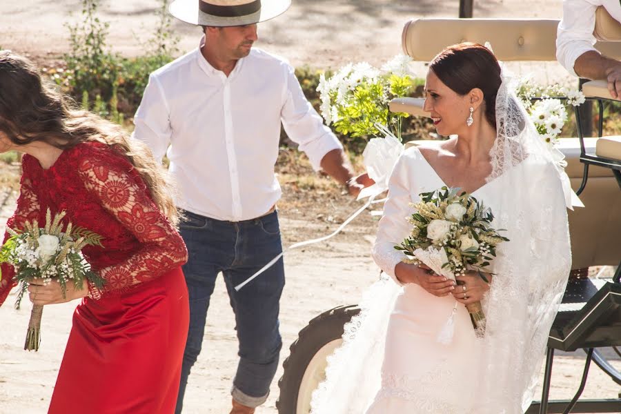 Wedding photographer Ángeles Palomares (angelespalomares). Photo of 23 May 2019