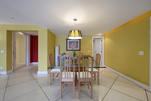 Apartment 5