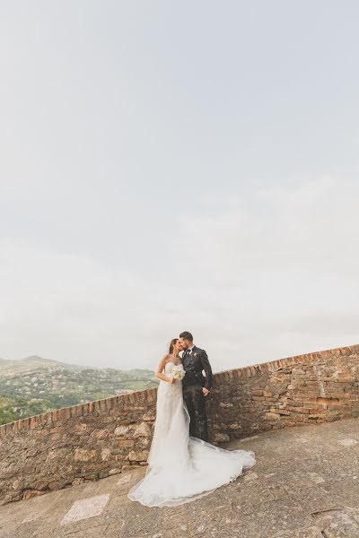 Wedding photographer Stefano Dottori (welldonestudio). Photo of 1 August 2019