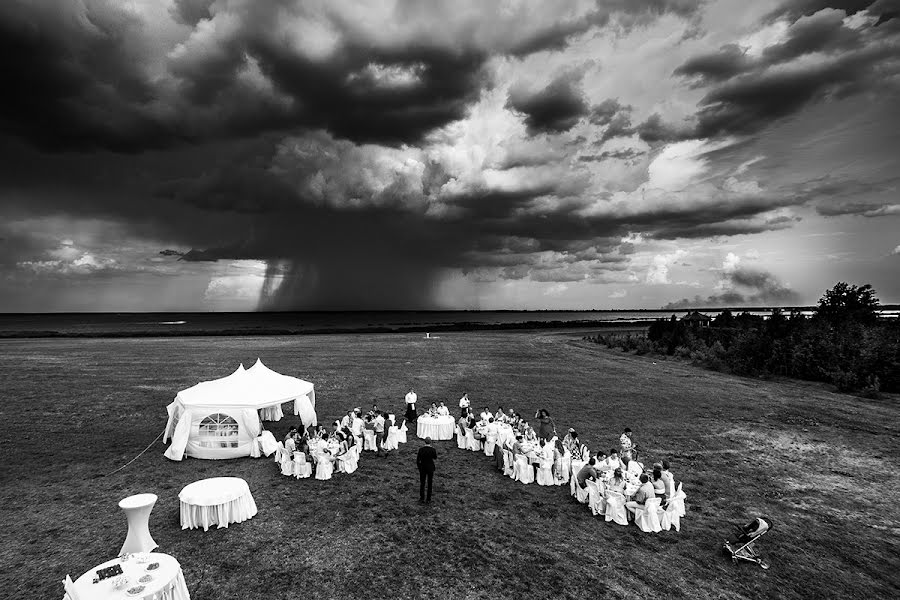 Wedding photographer Yuriy Rybin (yuriirybin). Photo of 2 July 2013