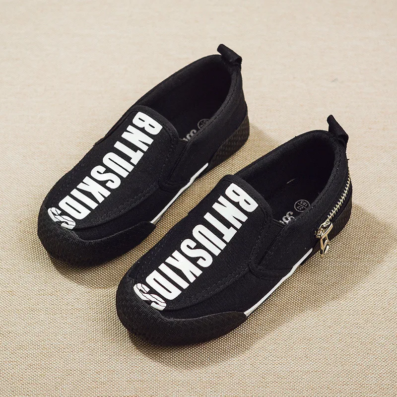 New Children's Canvas Shoes Step On The Tide Comfortable and Stylish Kids Shoes Durable and Modern Sneakers for Active C