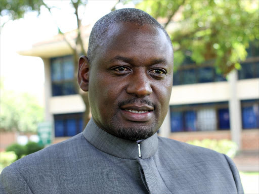 Rarieda MP Otiende Amollo addressing journalists at Kenya School of Monetary Studies in Nairobi on December 16, 2016. /ENOS TECHE.