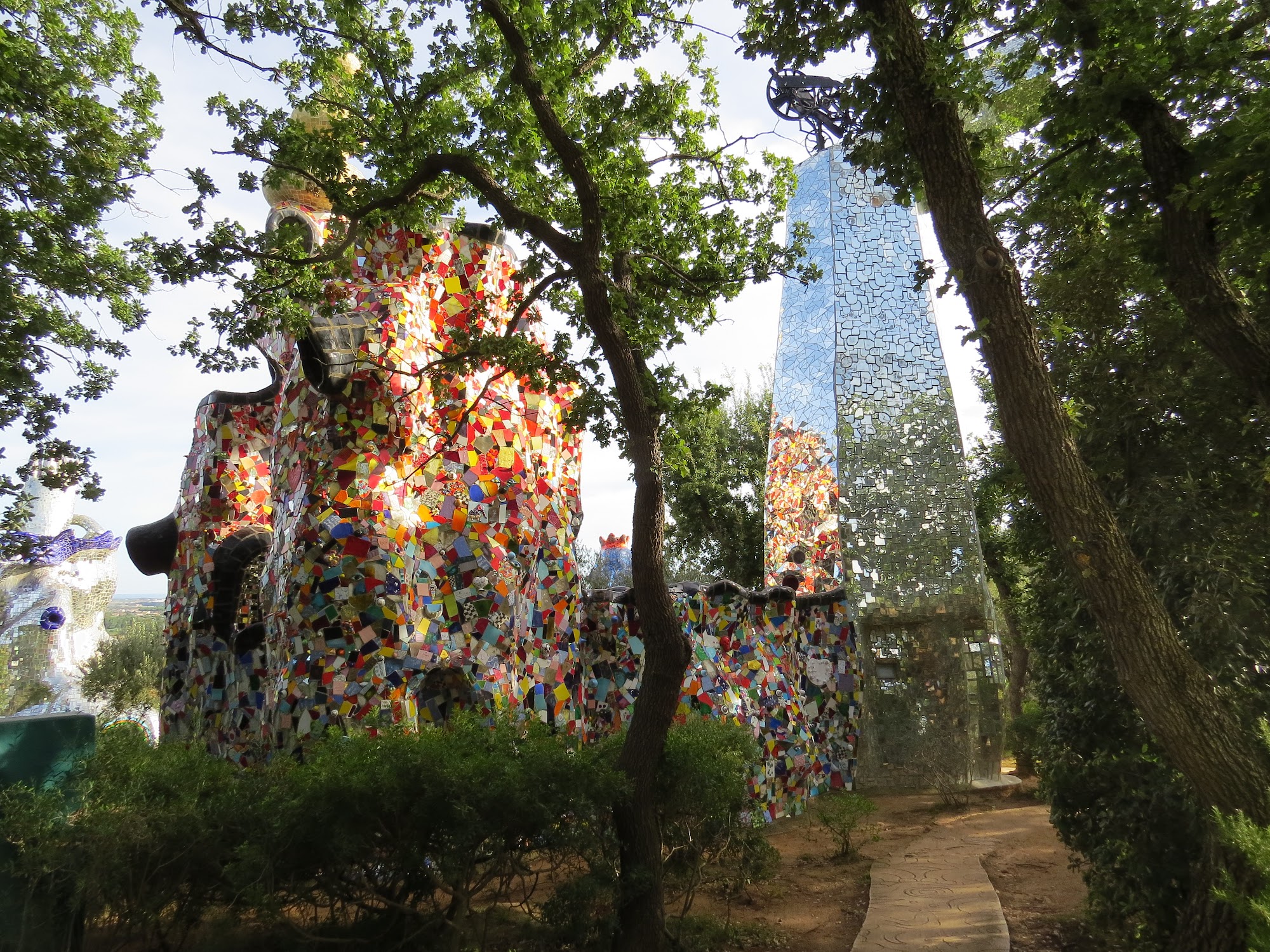 Niki de Saint Phalle, L’Imperatore, Giardino dei Tarocchi, Capalbio