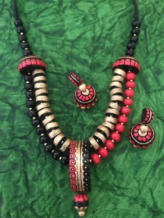 Hand Painting Buy Online Terracotta Necklace with Earrings Set