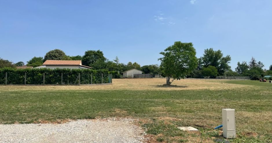 Vente terrain  800 m² à Sireuil (16440), 36 900 €