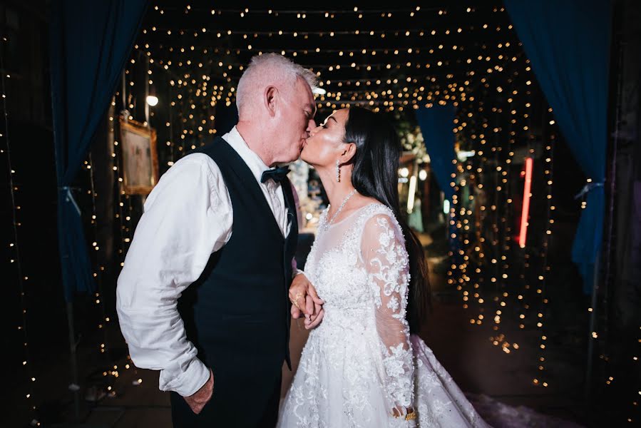 婚禮攝影師Prapol Konjen（tumsuphanphoto）。2020 9月8日的照片
