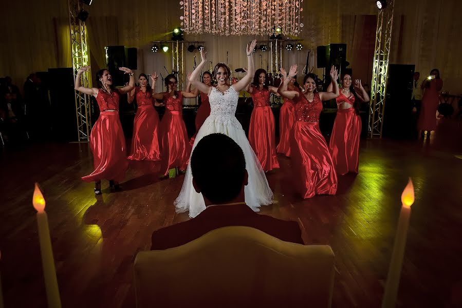 Fotógrafo de casamento Harold Beyker (beyker). Foto de 23 de março 2017