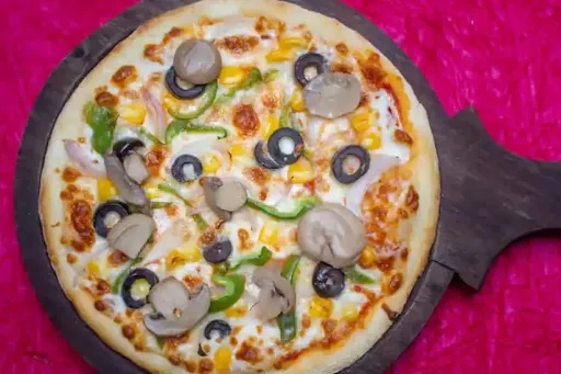 Classic Veg Pizza