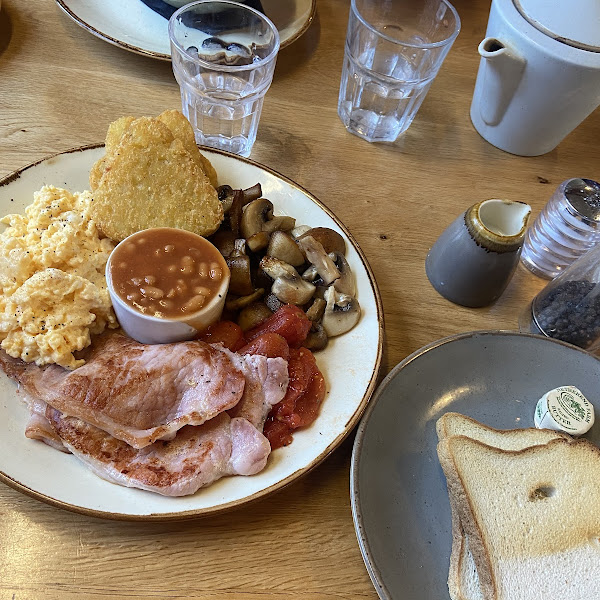 GF full English breakfast.