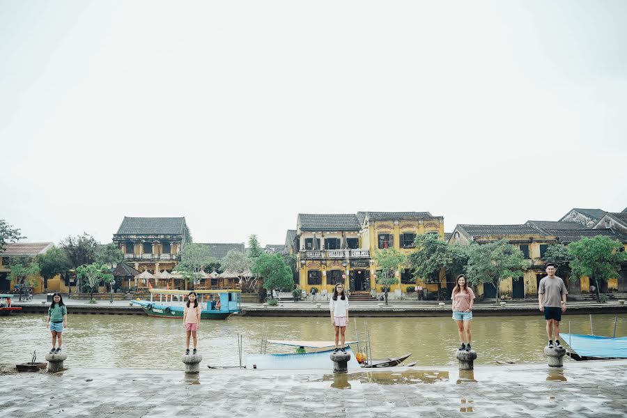 Fotógrafo de casamento Trung Dinh (ruxatphotography). Foto de 16 de dezembro 2022