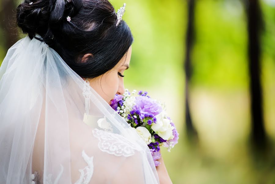 Fotógrafo de casamento Aleksandr Pavlenko (olexandr). Foto de 16 de agosto 2021