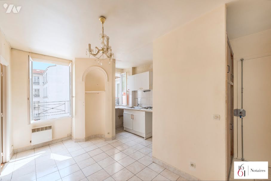 Vente appartement 2 pièces 29 m² à Paris 18ème (75018), 151 000 €