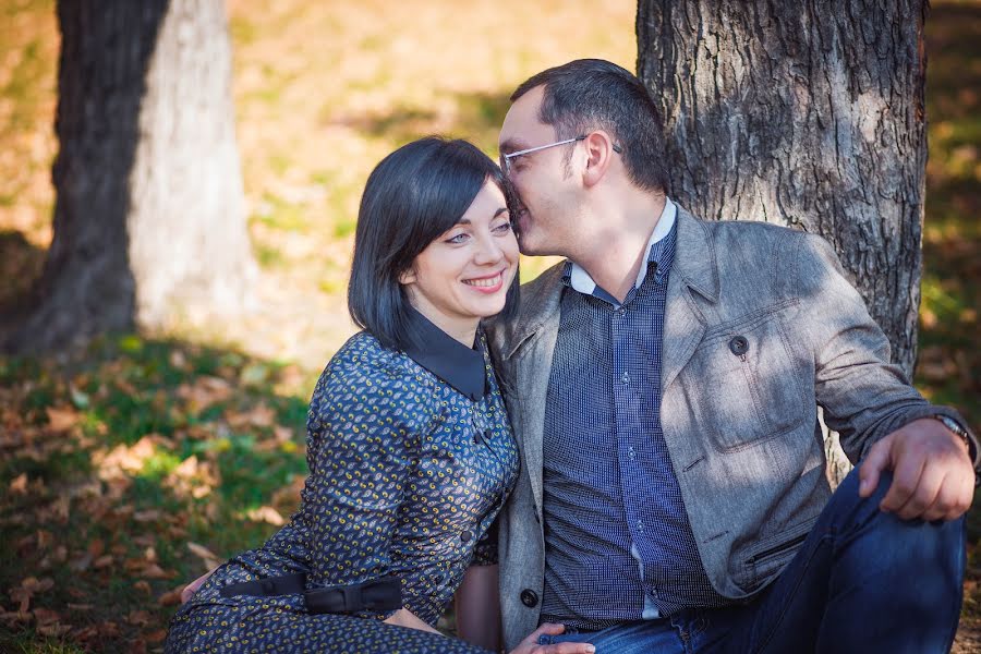 婚禮攝影師Yuliya Bulash（julia-gemini）。2014 11月7日的照片