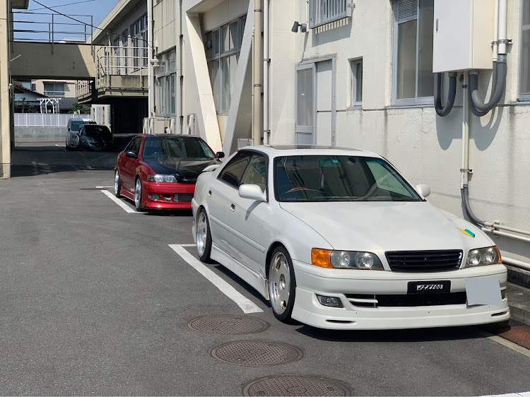 Tomoyaさんが投稿した徳島・初心者マーク・母校訪問・チェイサーJZX100・チェイサー ツアラーVに関するカスタム事例の投稿画像3枚目