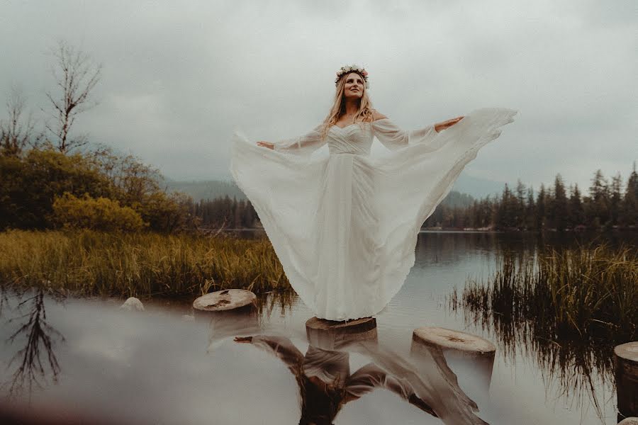 Svadobný fotograf Piotr Pietrzak (piotrpietrzak). Fotografia publikovaná 7. októbra 2022