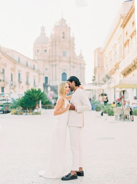 Fotografo di matrimoni Nadia Vaisse (nadiav). Foto del 10 aprile