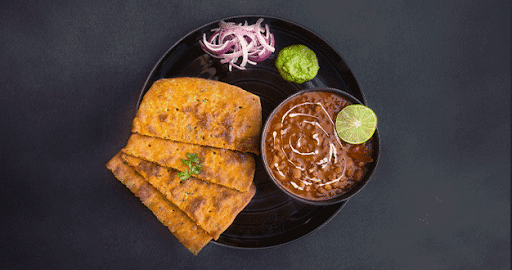 Paneer Paratha [2] + Dal Makhani Meal