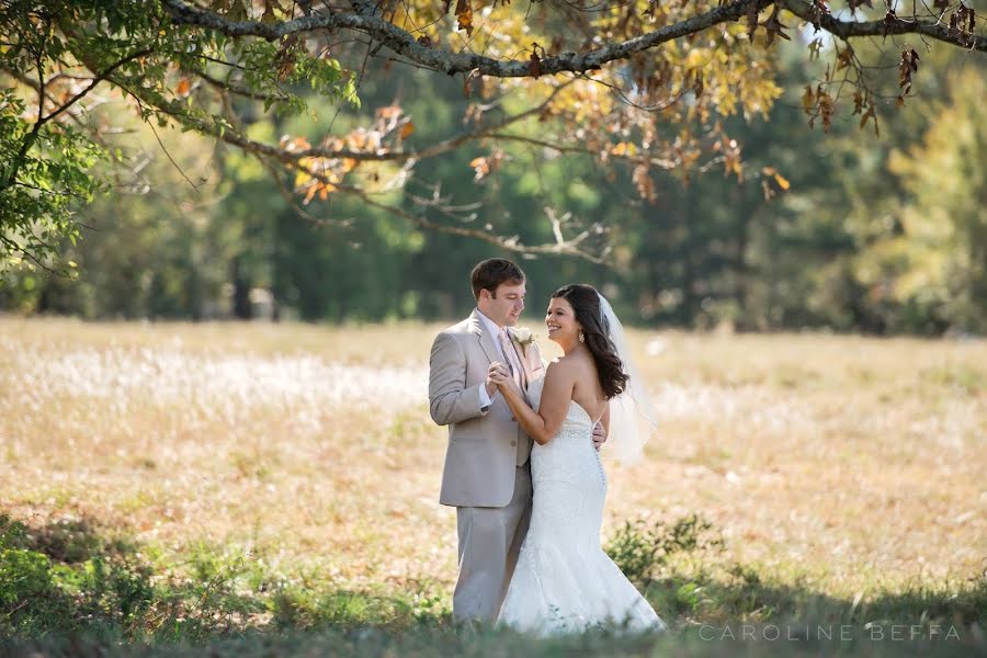 Fotografo di matrimoni Caroline Beffa (carolinebeffa). Foto del 14 aprile 2022