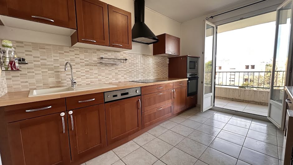 Vente appartement 3 pièces 83.3 m² à Valence (26000), 129 000 €