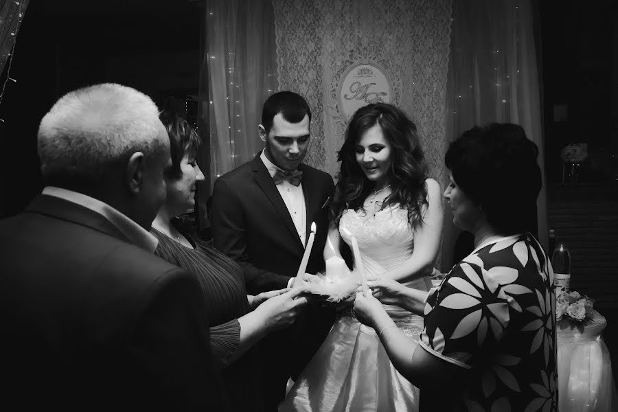 Fotógrafo de casamento Nikolay Treschalov (nicktreschalov). Foto de 5 de janeiro 2018