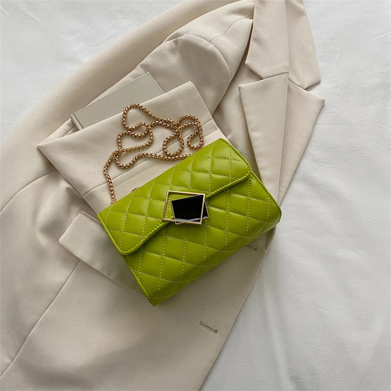 Bolsa Mensageiro Feminina Estilo Western de Ombro, Confortável e Charmosa, Ideal para Uso Diário e Acessório Moderno.