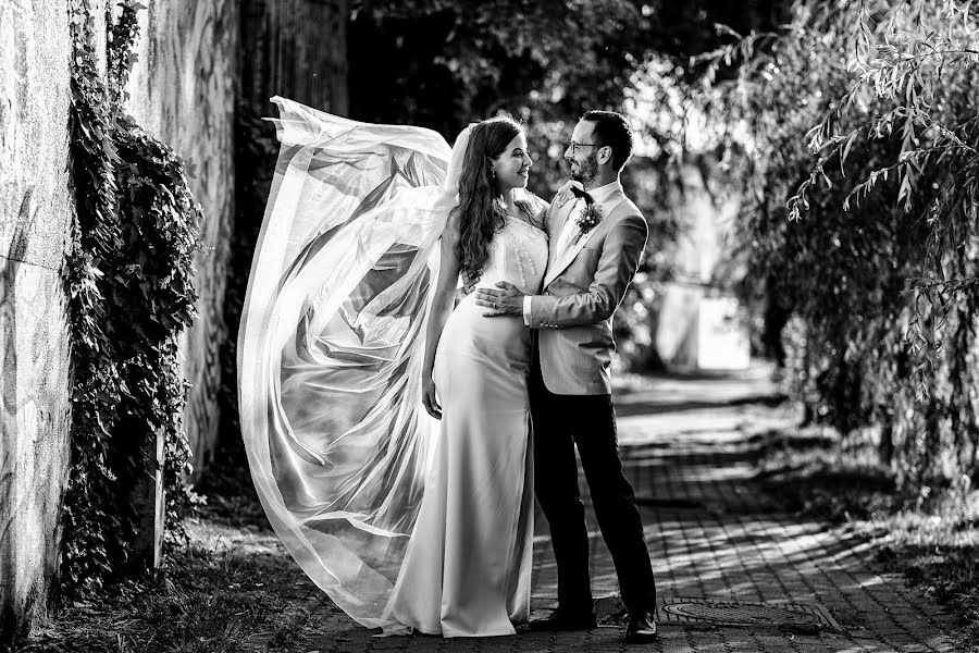 Fotografo di matrimoni Sabina Mladin (sabina). Foto del 21 luglio 2021