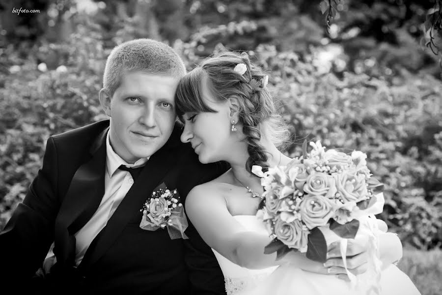 Wedding photographer Olya Veselova (olybry). Photo of 15 December 2013