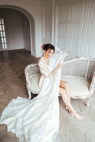 Wedding photographer Yuliya Dzhu (jooskrim). Photo of 5 April 2018