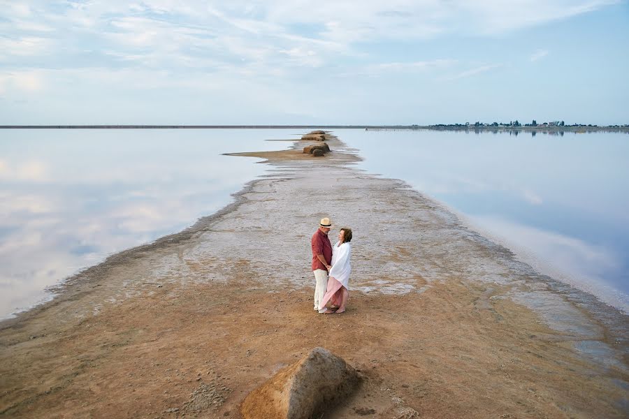 Fotógrafo de casamento Andrey Yakimenko (razrarte). Foto de 6 de agosto 2018