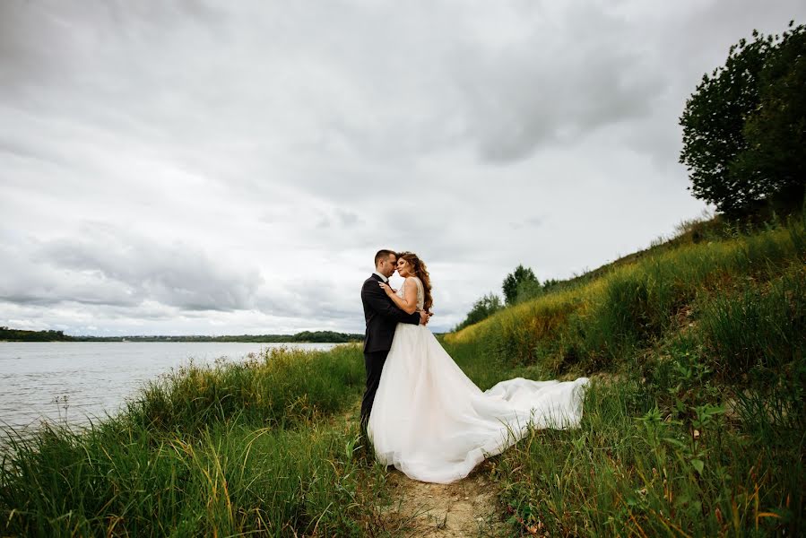 Wedding photographer Aleksandr Glazunov (alexandrn). Photo of 16 August 2019
