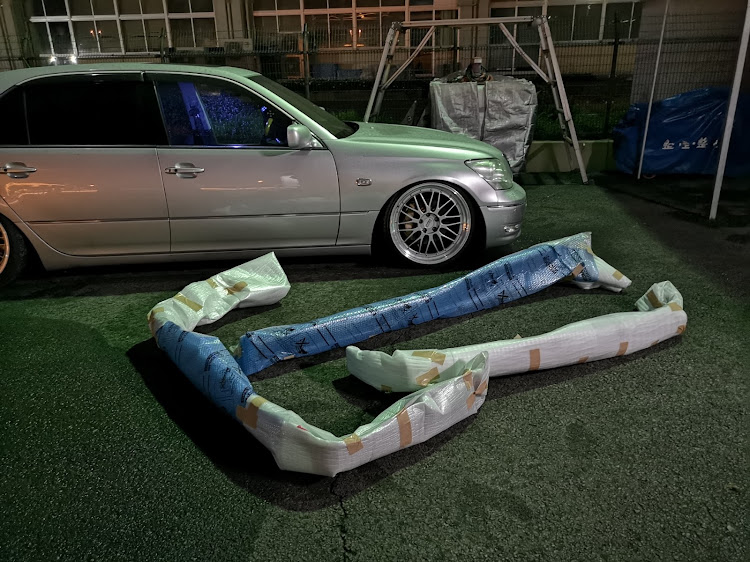 セルシオのBBS LM・スパッタゴールド・純正OPハーフ・DIY・2018ベストショットに関するカスタム事例の投稿画像8枚目