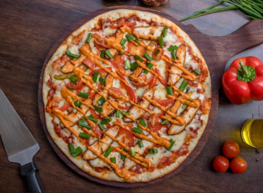 9" Peri Peri Chicken Pizza