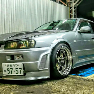 スカイライン R34