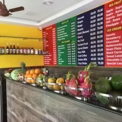 Green Mango Juice Shop photo 