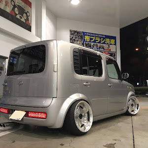 キューブ YZ11