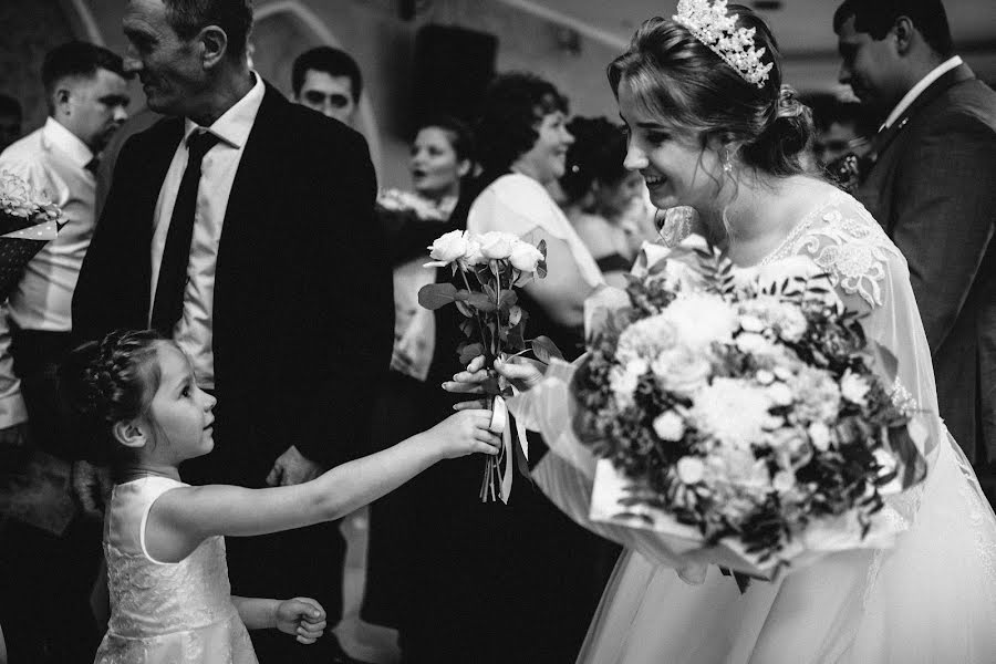 Fotógrafo de casamento Vasiliy Klimov (klimovphoto). Foto de 15 de fevereiro 2020