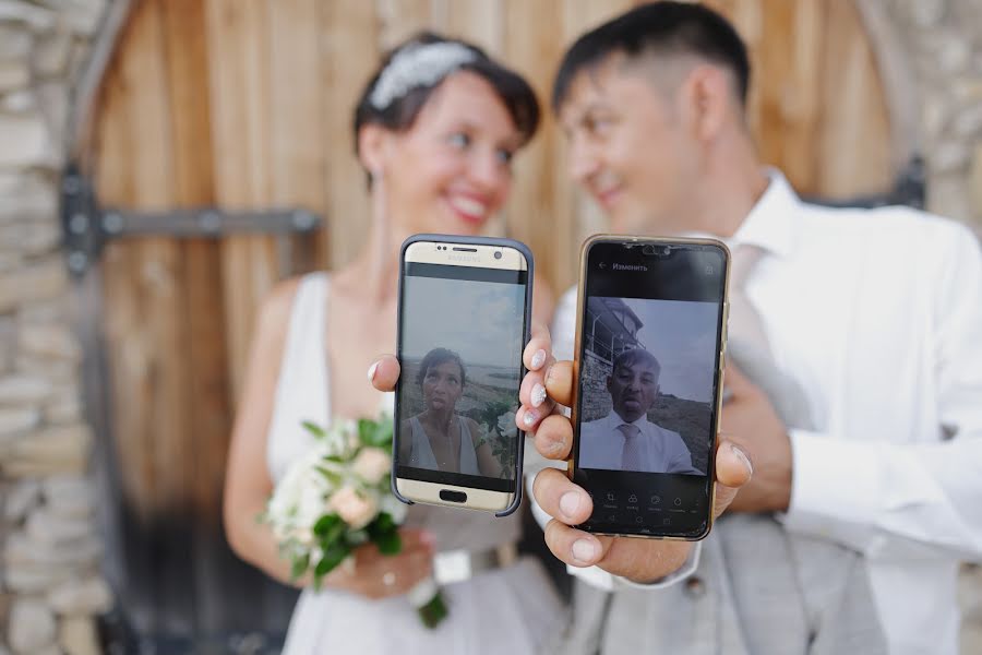 Fotógrafo de casamento Oleg Novikov (novikov1974). Foto de 29 de agosto 2021