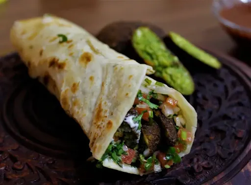 Falafel Salsa Wrap