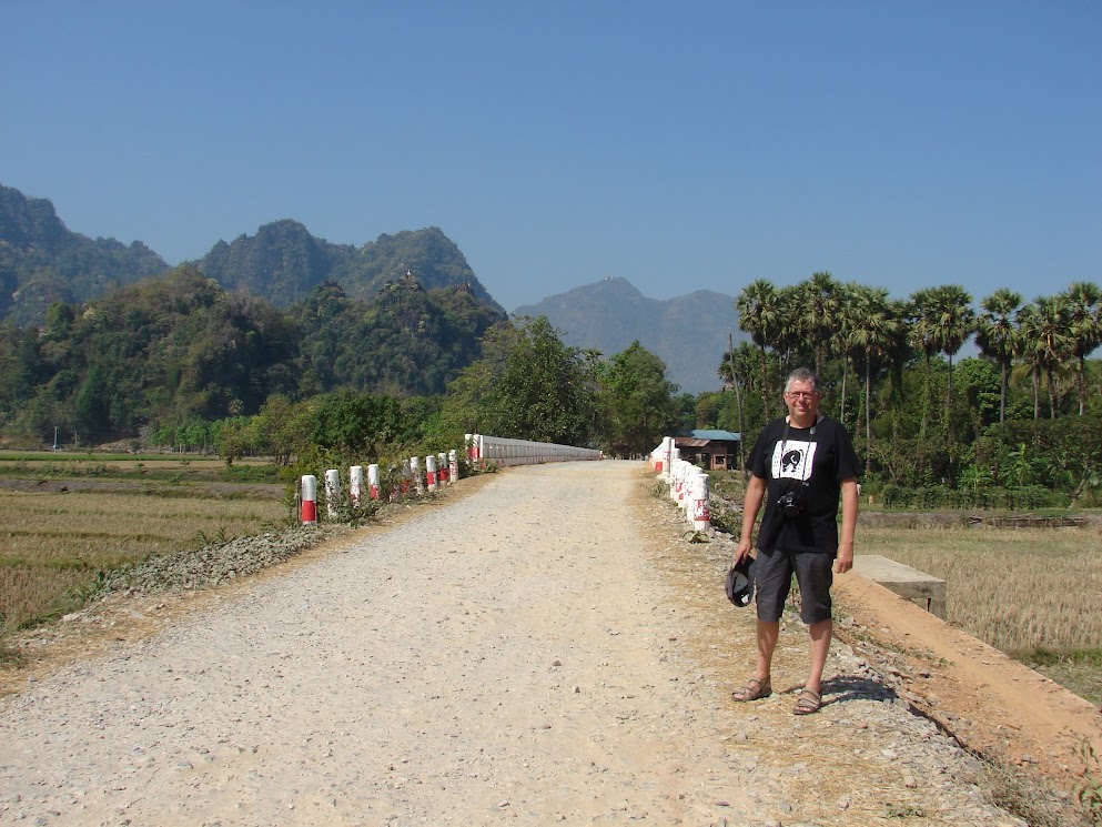 KAW KA THAUNG CAVE 