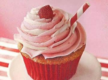 strawberry milkshake cupcakes