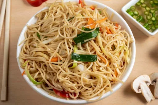 Veg Hakka Noodles