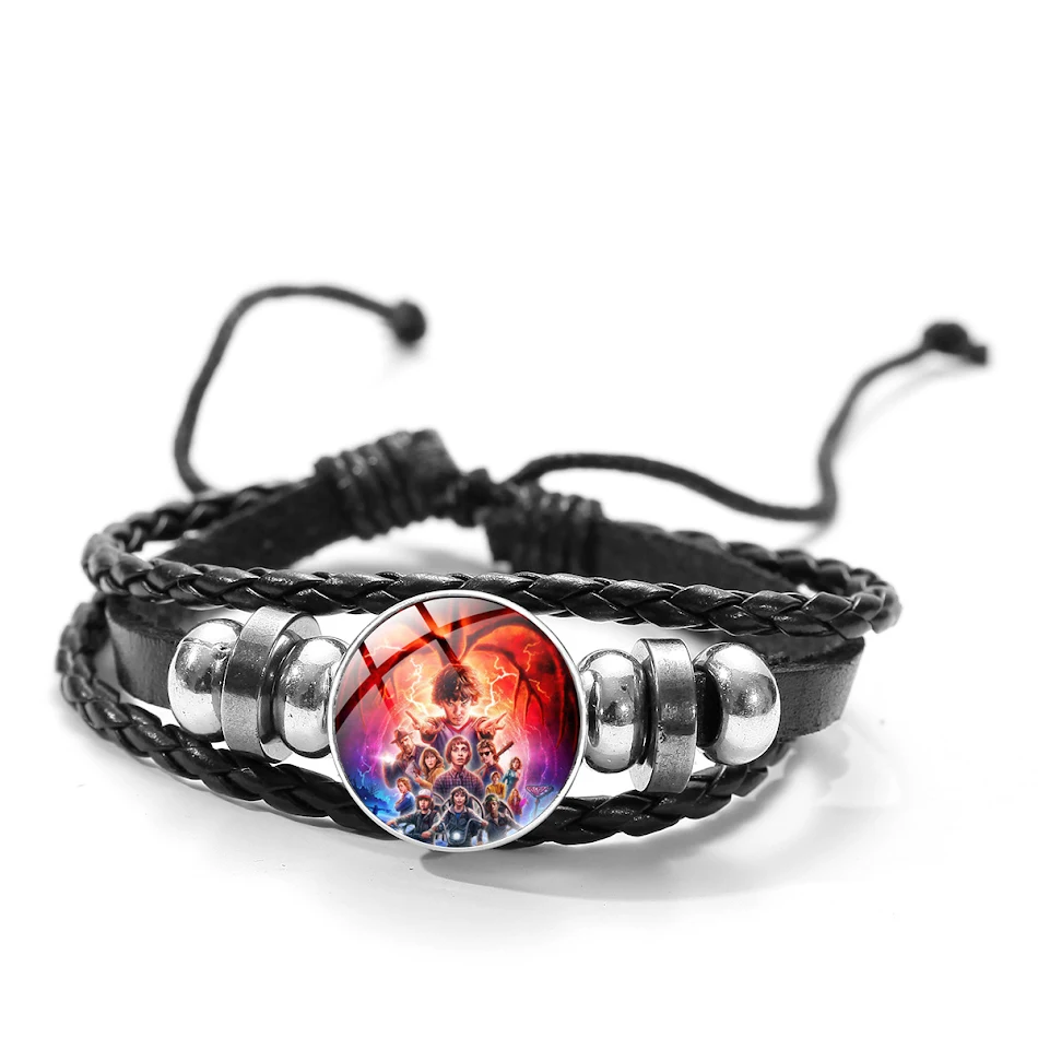 Time Stone meerlaags geweven armband. Stijlvol, duurzaam en comfortabel voor dagelijks gebruik. Een perfecte combinatie van design en functionaliteit.
