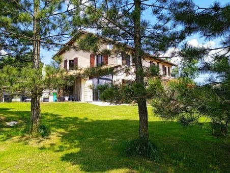 Vente maison 9 pièces 215 m² à Vassieux-en-Vercors (26420), 570 000 €