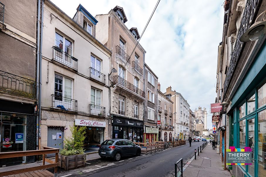 Vente immeuble  150 m² à Nantes (44000), 399 900 €