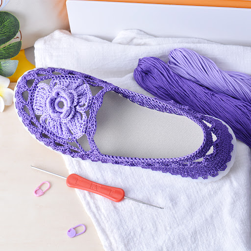 Title 17, Handwoven Hollow Thread Crystal Sole Bean Shoe ...