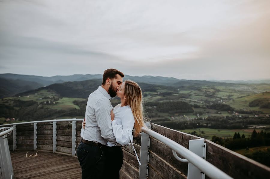 Fotograf ślubny Joanna Bieniek (lovemore). Zdjęcie z 19 lutego 2020